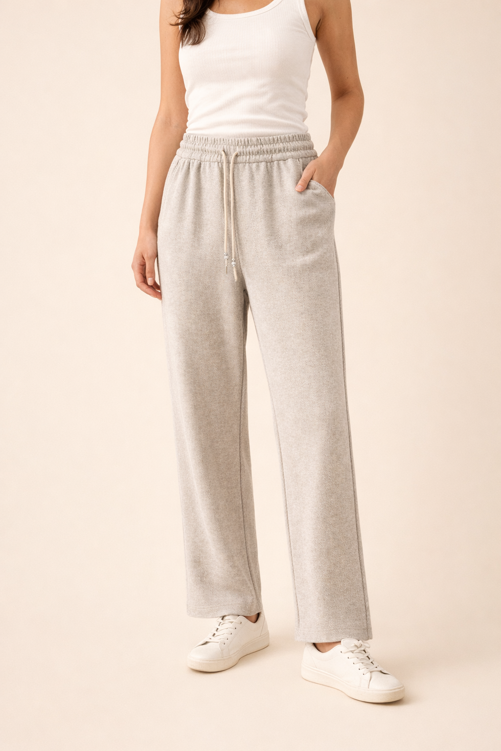 Women's relaxed fit drawstring wide-leg light gray pants
